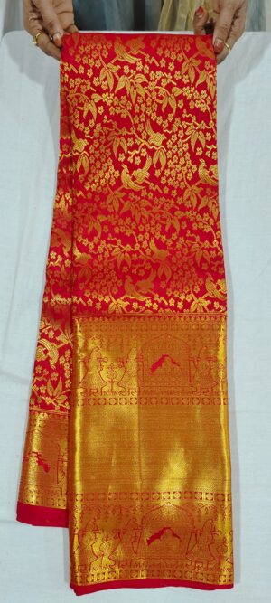00M0M1008 Red wedding silk sarees online in pallaki design border