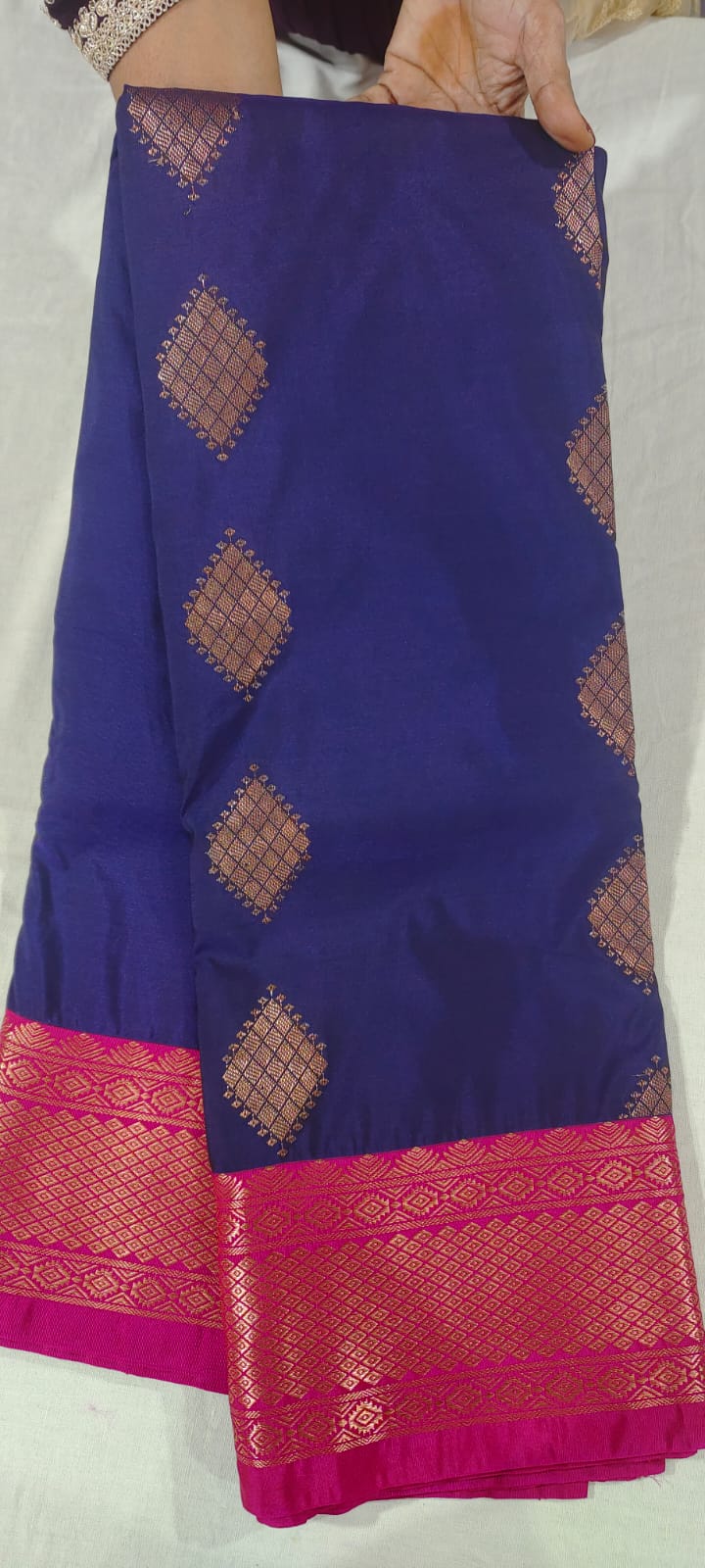 A0A1007 Navy blue pattu saree online in dark rani pink border