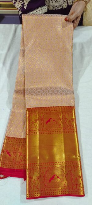 M0M1012 Peach wedding silk saree online in contrast 12 inches red pallaki border