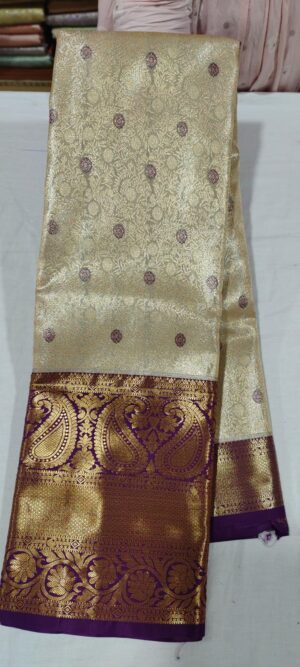 D0D1001 Pastel pattu saree  online in wine border