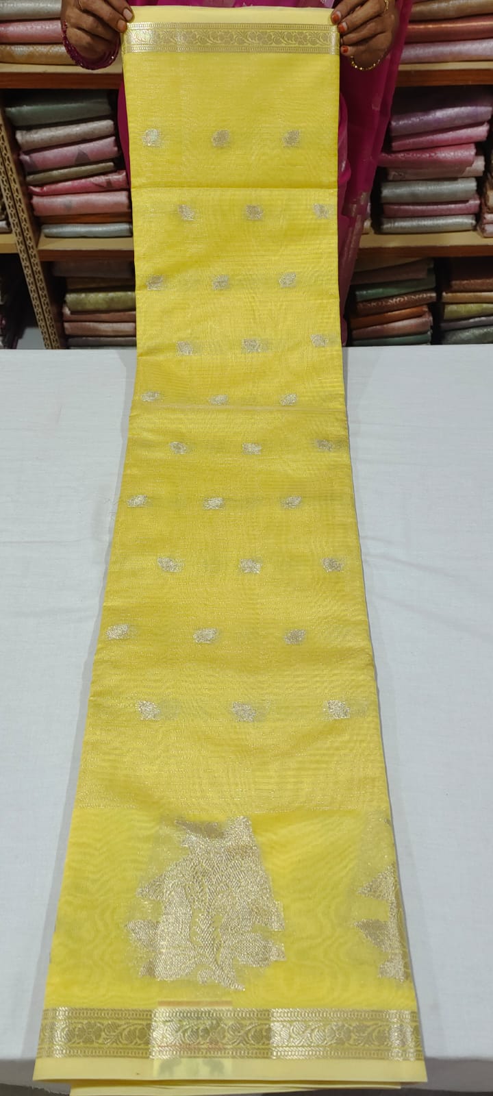 P0P2004 Lemon yellow banarasi silk saree online