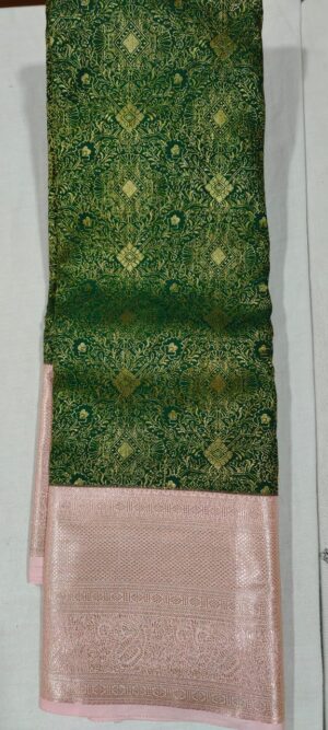 GG1007 Green pattu saree online in contrast pastel baby pink border