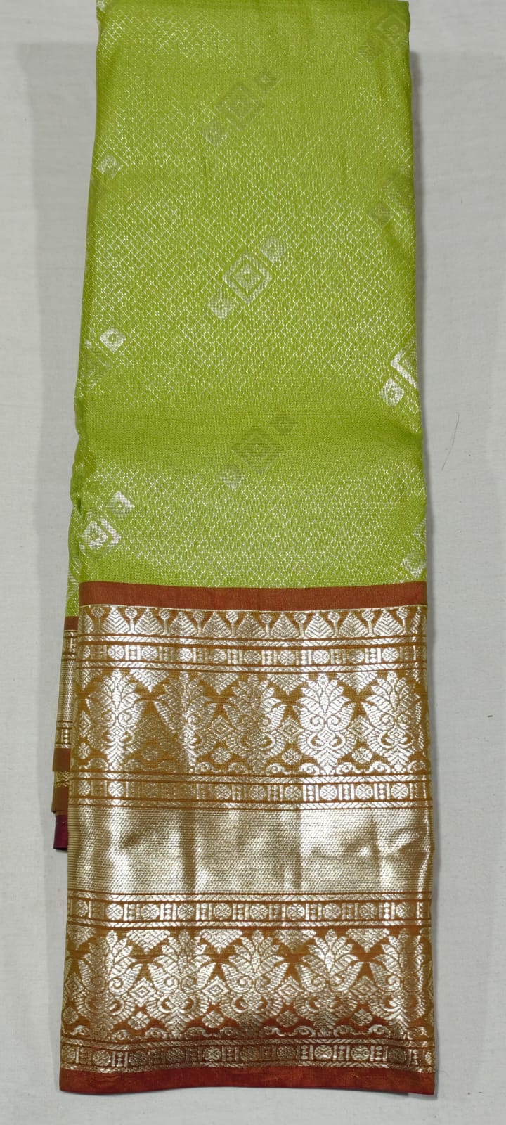 DD1034 Light green kanchi pattu saree online at Hyderabad Bangalore contrast Rust Orange border