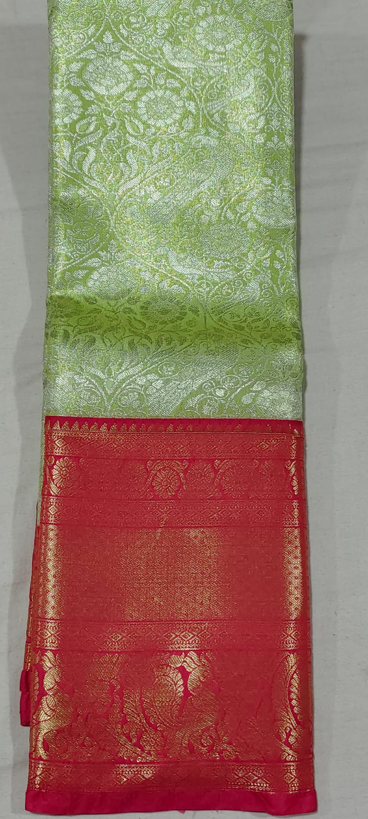 JJ2023 Pista green kanchi pattu saree online at Hyderabad Bangalore contrast Onion pink border