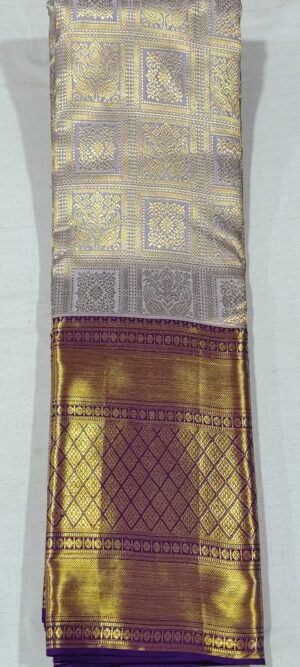 LL2025 Lavender kanchipuram wedding silk saree online at Hyderabad Bangalore contrast violet border